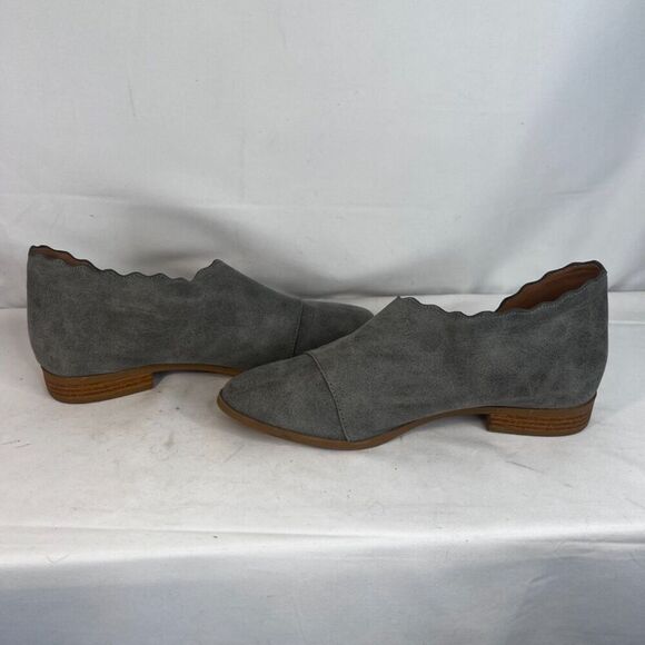 QUPID Gray Scalloped Edge Cut Out Side Slip On Flat Ankle Shoes Size 7.5 - Picture 8 of 9